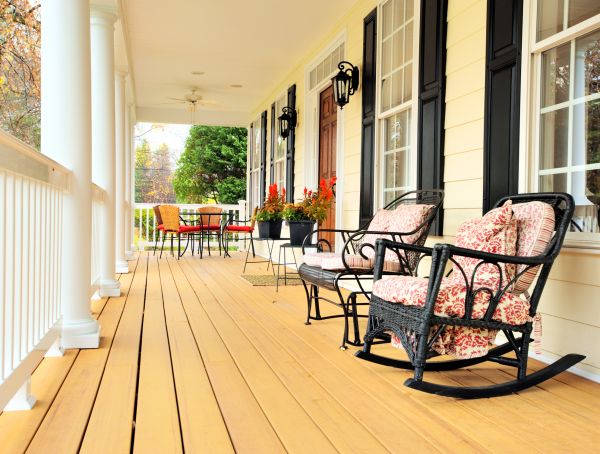 Cost of Porch Construction in Thousand Oaks