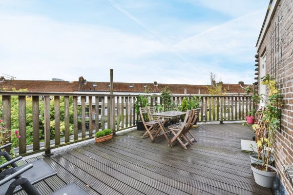 Cost of Balcony Wood Repair in Thousand Oaks