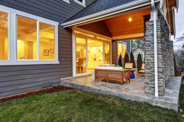Cost of Back Porch Construction in Thousand Oaks