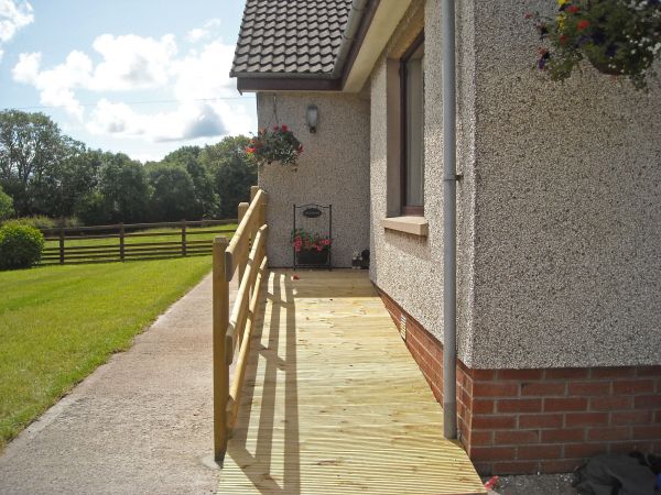Cost of Hardwood Ramp Installation in Thousand Oaks