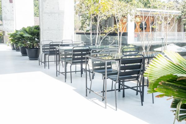 Cost of Commercial Deck Installation in Thousand Oaks