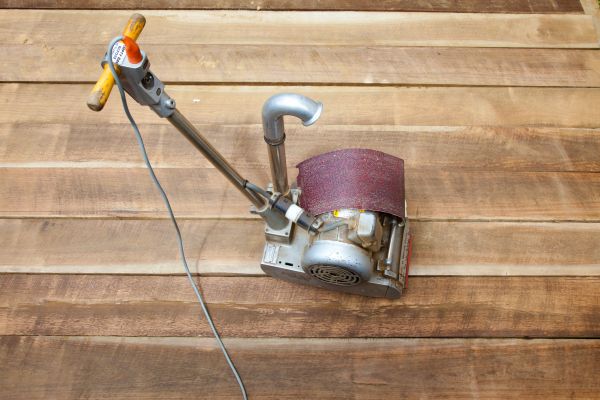 Cost of Veranda Sanding in Thousand Oaks