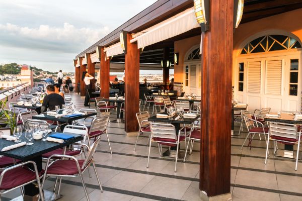 Cost of Commercial Deck Construction in Thousand Oaks