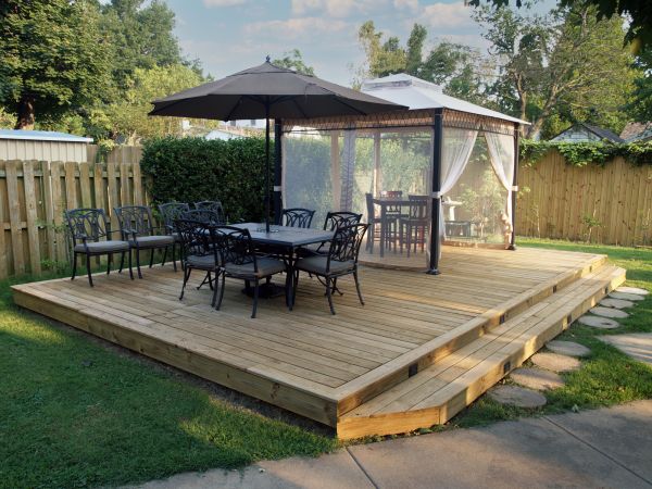 Platform Deck Construction in Thousand Oaks